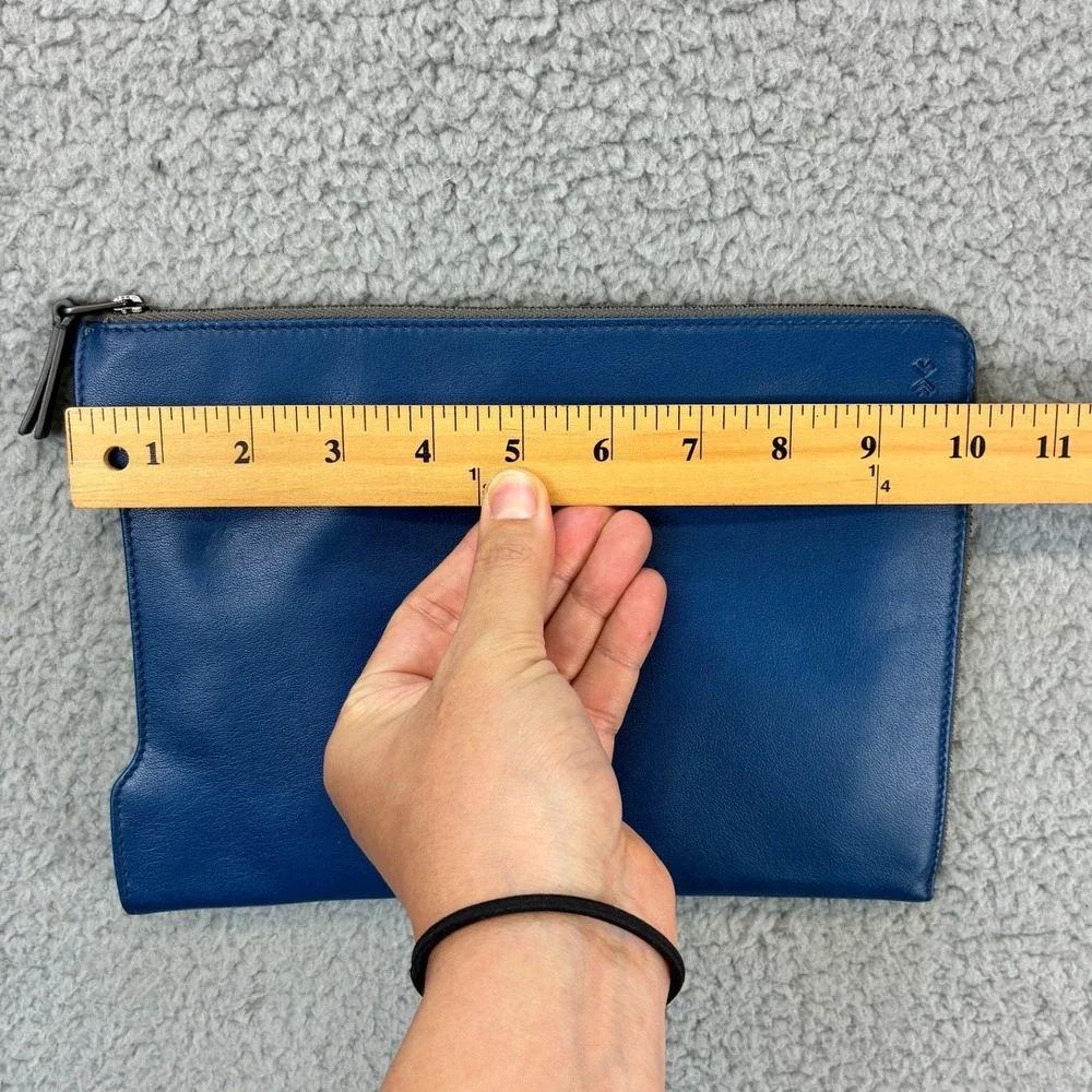 Skagen Tech Multi Sleeve Horizon Blue Mens One Size Leather Tablet Pouch SWS0027